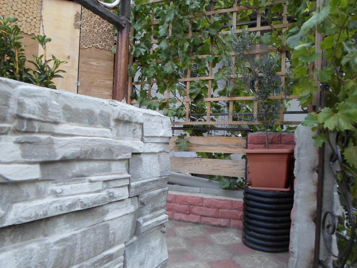 Cute&Tiny -5 Minutes Walk From Marjanishvili Metro Тбилиси Екстериор снимка